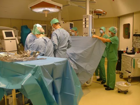 Spécialisation en Soins péri-opératoires, anesthésie, assistance opératoire et instrumentation